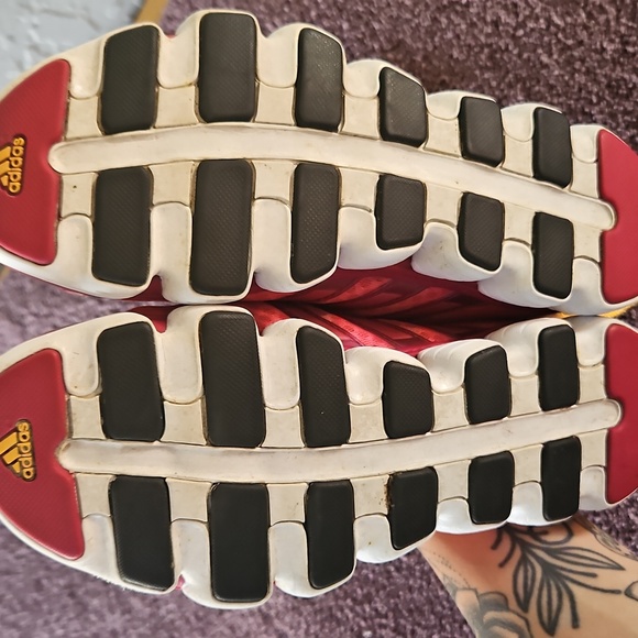 Adidas - Picture 4 of 8